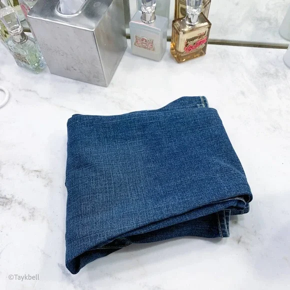 True Religion Heavyweight Flare Denim Jeans, 27 - Picture 11 of 12